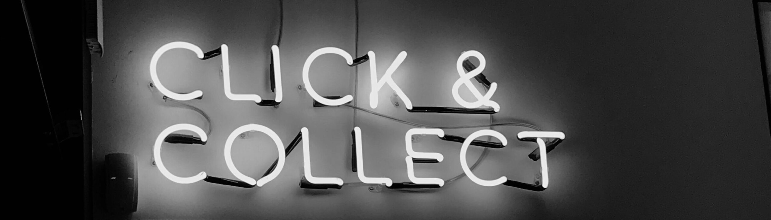 click and collect sign